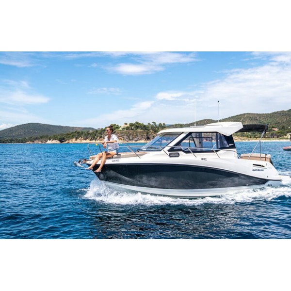 ACTIV 705 WEEKEND com MERCURY 150 XL EFI FourStroke