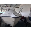 Barco QUICKSILVER 460 com o motor MARINER 40HP 4T. COM TRIME